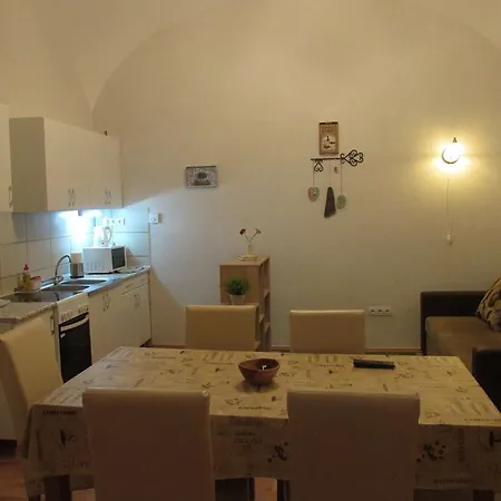 Apartman Fortuna *